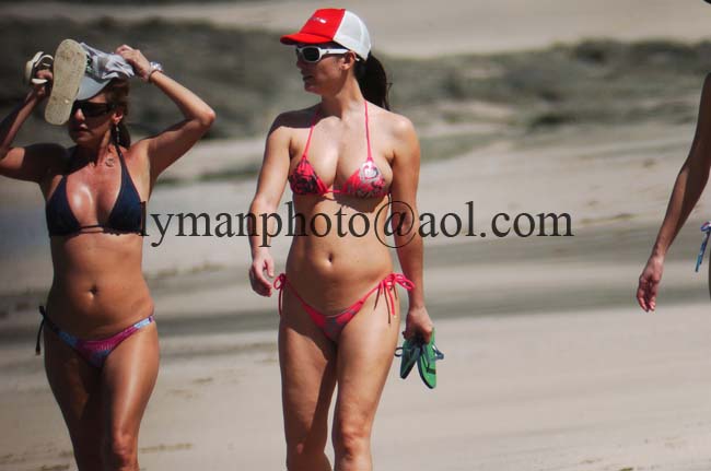 Bikini Girls 043